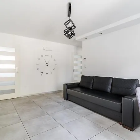 アパート Plac Dabrowskiego *