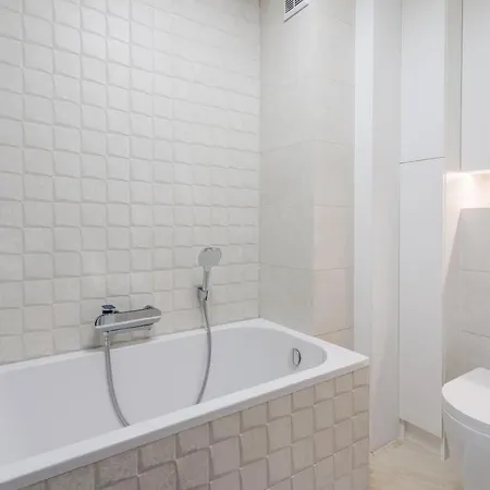 Plac Dabrowskiego アパート