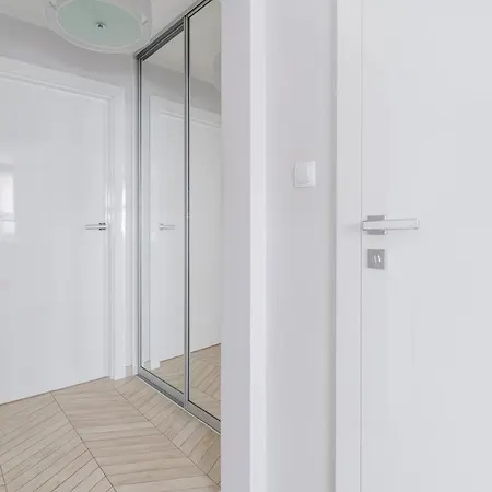 Plac Dabrowskiego アパート *