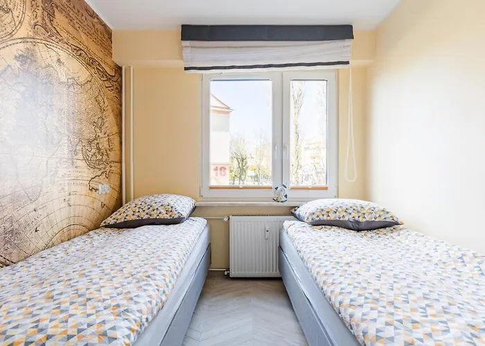 Plac Dabrowskiego Apartman